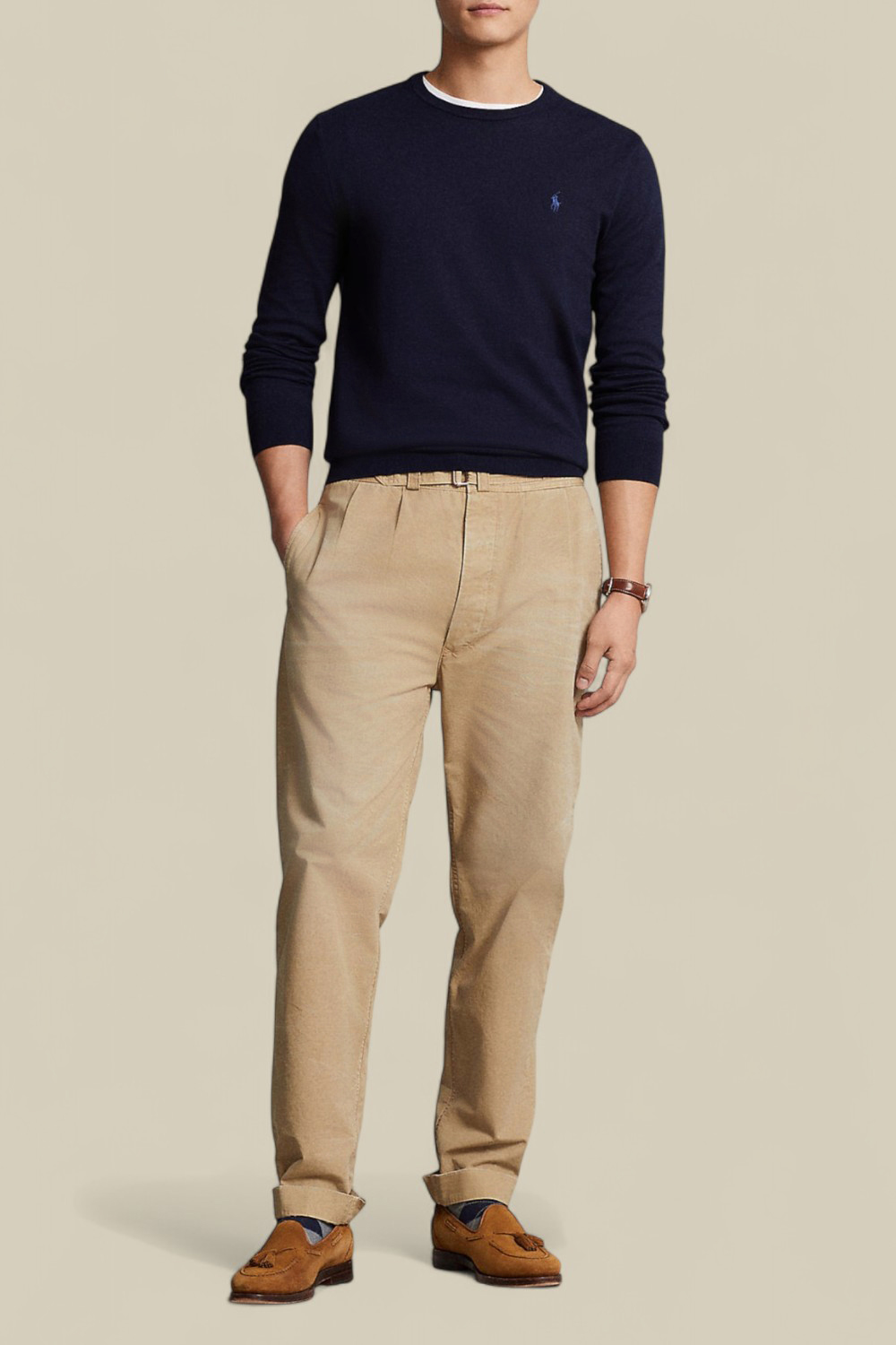 תמונת כל הלוק של חולצת סריג